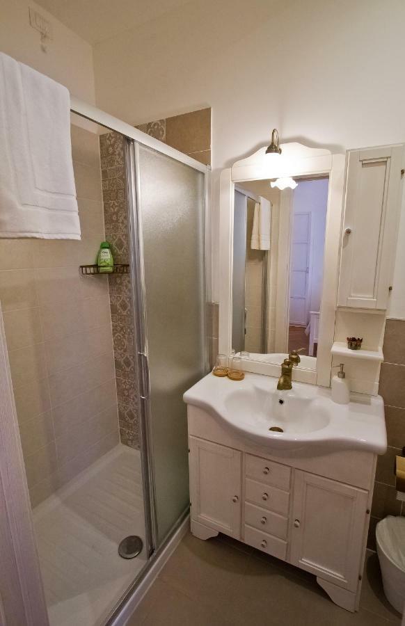 Golden Rooms Bed & Breakfast Trieste Exterior foto