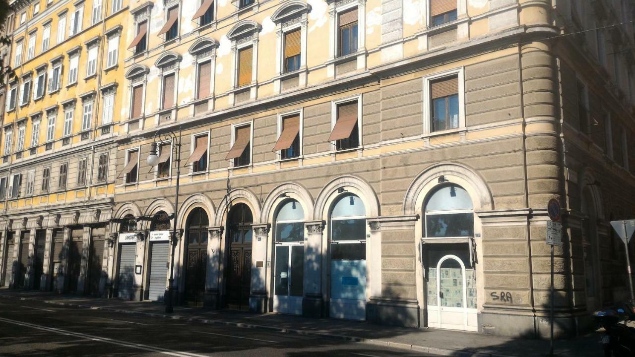 Golden Rooms Bed & Breakfast Trieste Exterior foto